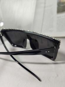 SSPV 1 Peça Óculos da Moda Femininos com Armação Rosa, Parte Superior Plana, Strass e Borla, Adequado para Festas, Fantasias, Decorado com Diamantes e Cristais, Armação Rosa, Óculos da Moda Luxuosos de Festa de Feriado Estilo Y2K, Adequado para Praia, Festas Temáticas (Acompanha Pano de Limpeza) - corrente de strass com pingente decorativo - Visão 16