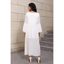 Elegant Solid Color Dress, Fashionable For Evening Dates, Daily Wear, And Vacation - White - View 2