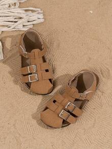 一双男女通用棕色平底凉鞋，包头设计，激光切割侧边，手工缝制，夏季沙滩凉鞋，魔术贴搭扣，适合休闲和度假穿着 - 棕色 - 查看 2