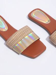 Girl's Laser Patchwork Casual Flat Slippers, Summer Holiday Style - Gold - View 5