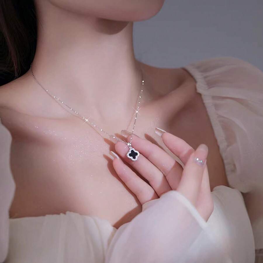 2026 Explosive Sweet And Simple Clover Necklace Women's Versatile Stainless Steel Necklace Versatile Clavicle Chain Necklace - Four-leaf Clover - View 1