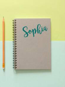 1-8张定制文字贴纸，个性化姓名贴纸，手写字体婚礼姓名标签，水瓶贴纸，全彩烫金文字贴纸，防水不撕不留残胶，适用于个人物品、婚礼派对活动，多种颜色强力粘性，高品质，精致美观，是送给朋友、家人、爸爸妈妈、孩子、同学的理想之选，也适用于生日派对、婚礼招待会、返校季、剪贴簿用品和剪贴簿文具。