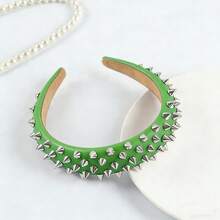 女士铆钉皮革发箍，朋克摇滚风格，银色金属铆钉点缀，Y2K哥特风发饰，适合音乐节、派对、街头服饰、角色扮演等场合，可作发带或头饰。 - 彩色 - 查看 14