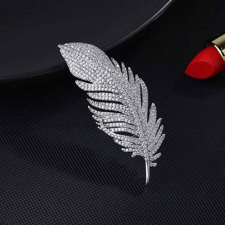 1pc Exquisite Full Diamond Classic Feather Brooch, Fashionable & Elegant Lapel Pin, High-End Suit Accessory - Perfect Gift - Silver - View 1