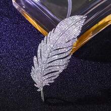 1pc Exquisite Full Diamond Classic Feather Brooch, Fashionable & Elegant Lapel Pin, High-End Suit Accessory - Perfect Gift - Silver - View 6