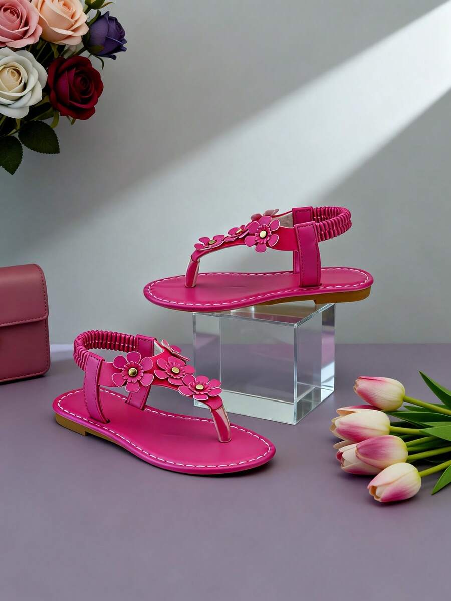 2026 New Rose Pink Girls Sandals, Decorated With 3D Floral, Simple Design, Soft Sole, Non-Slip Toe, Elastic Woven Strap, Flat Sandals. Vibrant Girls Sandals, Suitable For Outdoor Activities. - 粉色 - 查看 1