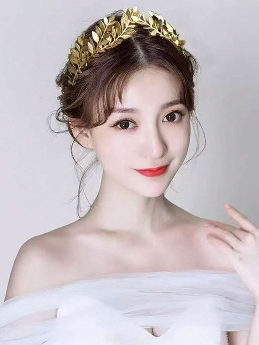 Phụ kiện cài tóc hoa dây leo phong cách Boho mộc mạc với tua rua điều chỉnh được, hoàn hảo cho phù dâu, tiệc tùng, lễ hội, đám cưới, hẹn hò, tiệc trà chiều và chụp ảnh. Được làm từ dây leo nhân tạo.