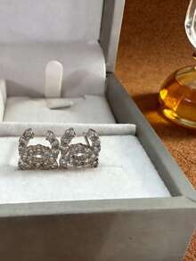 2件装 2026新款法式极简主义时尚水钻字母C耳钉，高端优雅百搭耳环 - 鑽石字母耳環 - 查看 3