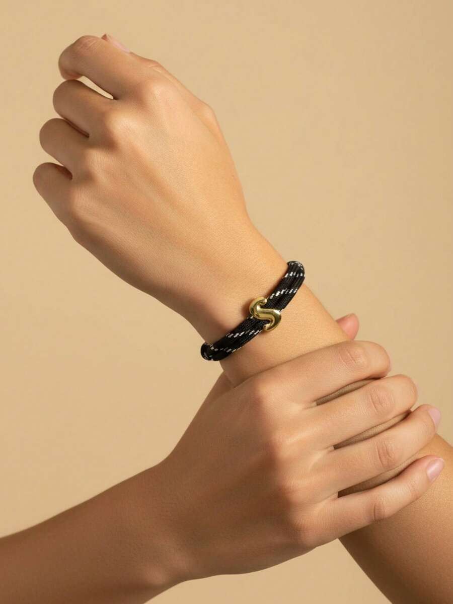 MECYLIFE 1 pieza Pulsera trenzada hecha a mano con cuerda colorida de dopamina con 26 letras, adecuada para hombres y mujeres