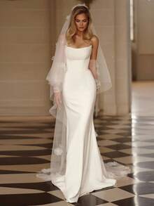 Elegant Sexy Strapless Mermaid Satin Formal Wedding Dress Registry Office Dresses Bridal Fashion,Evening Party Dress Birthday Party Dress Country Wedding,Romantic Church Ceremony Wedding Dress,Suitable For Wedding,Dating,Party,Singles' Party,Vacation,Formal Occasions,Dinner Dress,Prom Dress,Homecoming Dess,Cocktail Party,Wedding Guest Dress,Graduation - 白色 - 查看 1