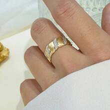 18K镀金复古硬币造型几何立方氧化锆法式复古派对戒指（女士款） - 金色 - 查看 3