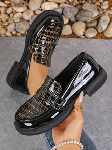 Women's Lacquered Embossed Crocodile Pattern Slip-On Loafers, Retro Style, Suitable For Daily Commute, All Seasons, Black & Gold Glossy Thick Sole Shoes - Black - View 1
