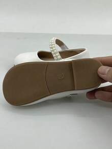 1 Pair Girls Mary Jane Dress Shoes With Pearl Strap, Hook And Loop Closure, Flat Shoes For Kids Party Ceremony And Daily Wear