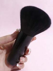 1pc Large Powder Brush, Multi-Purpose Makeup Brush, Fluffy & Portable Finishing Powder Brush, Nail Art Dust Brush - Black - View 6
