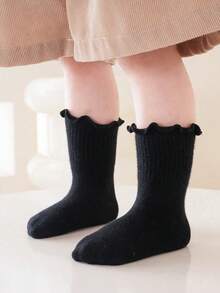 1双带荷叶边装饰的婴儿袜，柔软舒适的女童船袜 - 彩色 - 查看 12