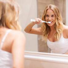 Toothbrush Brush Heads Compatible With Rechargeable Toothbrushes, Tooth Brush Heads System, Effective Cleansing And Whitening, Pack Of 8, White - 8個黑色+8個裝 - 查看 8