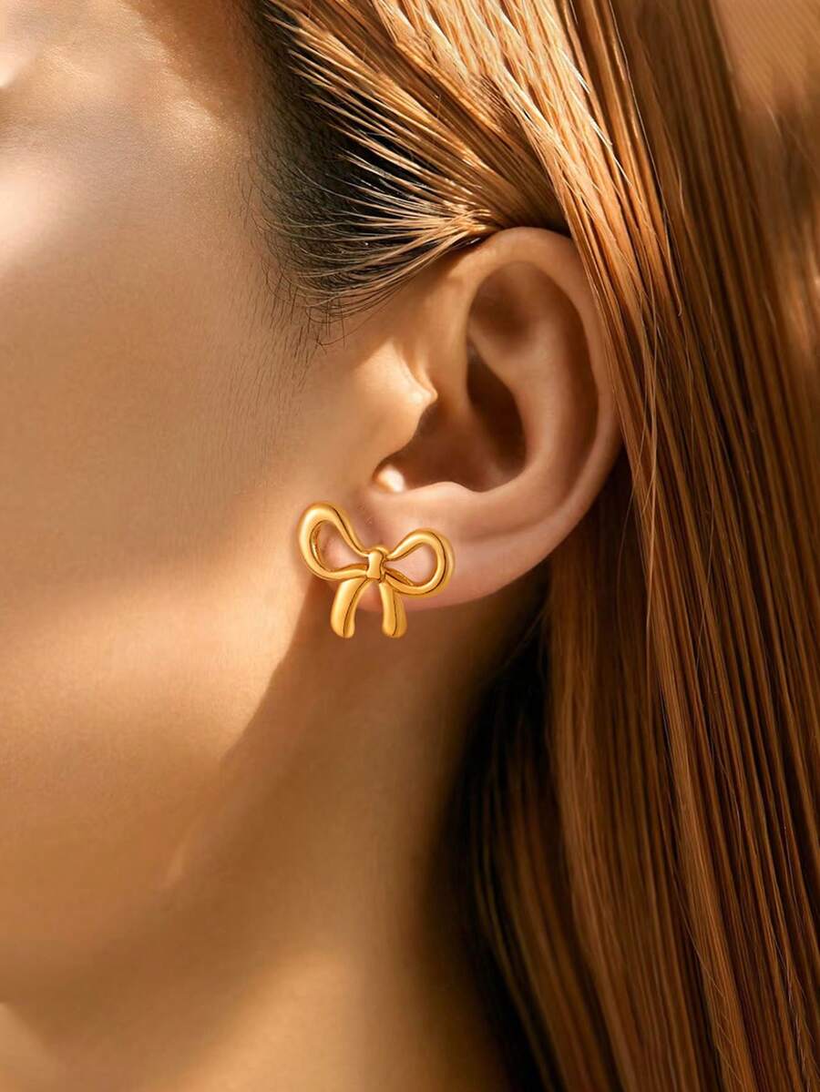YUNCHUN 2 piezas Pendientes de aro minimalistas, joyería perforada dulce y linda, adecuada como regalo de fiesta - Dorado - Ver 1