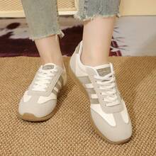 Plus Size Women's Summer Casual Flat Soft Bottom Non-Slip Patchwork Outdoor Sports Shoes, Lightweight Spring/Autumn Student Sneakers - Gray H - View 4