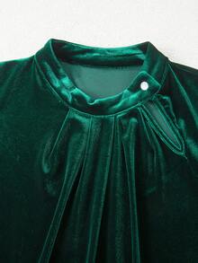 Chemise en velours élégante à col asymétrique avec boutons, manches longues, convient pour l'hiver, Noël et les soirées cocktail - Vert - Voir 5