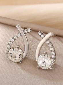 1對流行的設計透明石和鑲鑽耳釘,適用於女性的日常生活,節日和派對