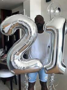 一套40英寸银色数字铝箔气球，大型铝箔数字气球，适用于派对装饰，例如生日派对、周年纪念派对等。 - 銀色 - 查看 1