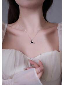 2026 Explosive Sweet And Simple Clover Necklace Women's Versatile Stainless Steel Necklace Versatile Clavicle Chain Necklace - Four-leaf Clover - View 5
