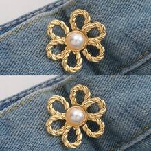 4/2/1 Paio di fibbie per vita con fiore a 6 petali staccabili, cintura in vita invisibile, corsetto in vita con fiore, spilla per colletto dei pantaloni, fermaglio per vita con fiore regolabile in dimensione per jeans - Multicolore - Visualizzare 13