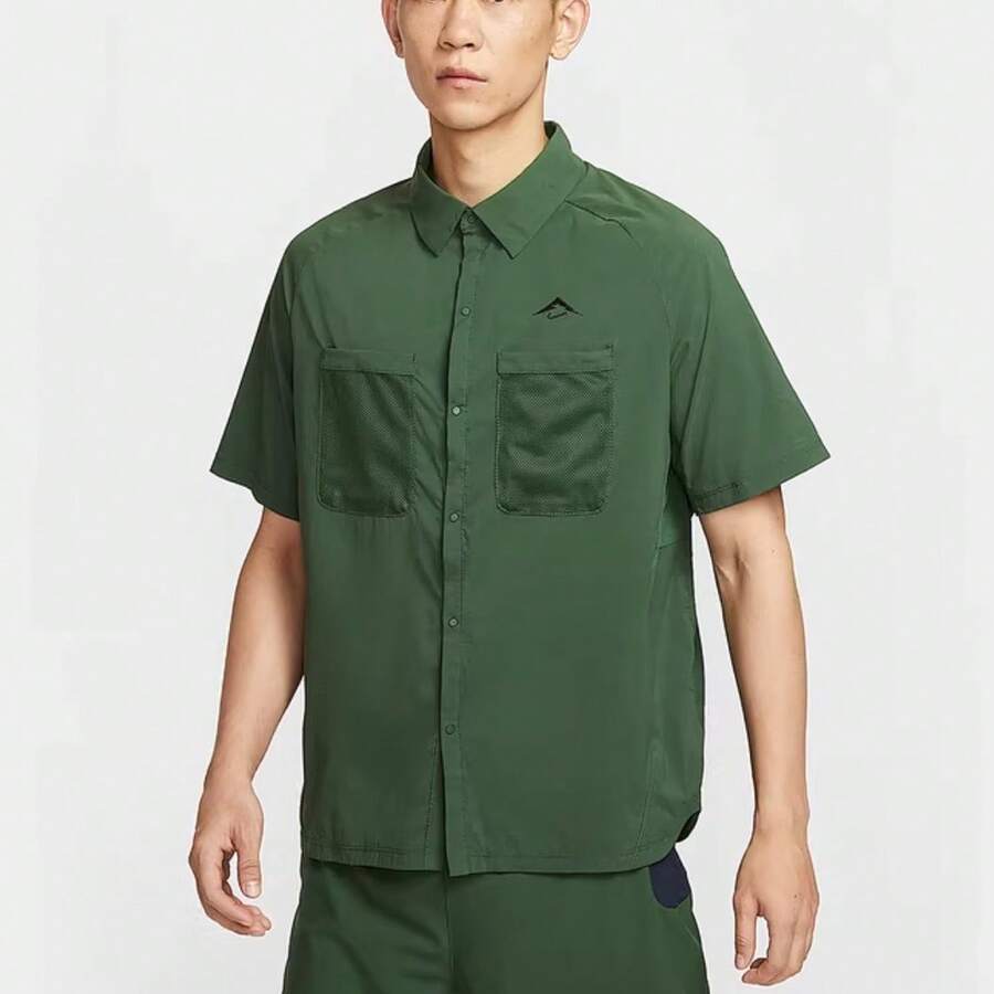 Nike Men's ASMDFUVTRAILBTTN Casual Short Sleeve Shirt