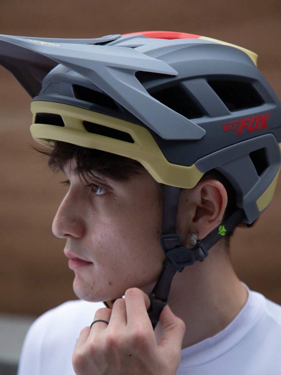 1pc BATFOX Mountain Bike Helmet, Unisex, Black & Gold/Black - Multicolor - View 1