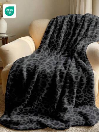 1pc Flannel Blanket - The Top Choice For Room Decor, Super Soft, Lightweight, Cartoon Print, Essential For Home, Daily Use, Suitable As Birthday Gift For Friends, Family Or Yourself. Comfortable & Warm, Soft & Easy Care, Black Leopard Print Pattern, Multipurpose Blanket, Autumn Decor, Room Decor, Oeko-Tex Certified