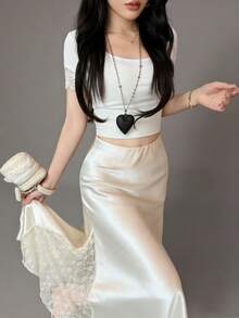 女士优雅夏季缎面A字裙，法式蕾丝拼接缎面派对连衣裙，高腰修身裙，适合日常穿着，四季皆宜 - 杏色 - 查看 7