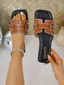 Summer New Fashion Versatile Chic Slip-On Retro Beach Sandals, Comfortable Flat Slippers, H-Shaped Holiday Shoes - Brown - View 1