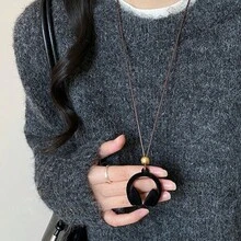 1 Piece Women's Mini Velvet Headphone Pendant Necklace, Niche Design, Unique & Versatile Sweater Chain Accessory - Multicolor - View 3