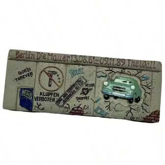 3.82英寸复古柏林墙主题冰箱贴，创意3D汽车装饰磁性贴纸