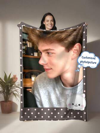 A Simple Design - A Left And Right Cartoon Polka Dot Small Bear Frame Pattern Flannel Blanket, You Can Customize Your Own Photos, Unique And Interesting, Modern And Simple Design, High-End Valentine's Day Gift, Suitable For Giving To Friends And Lovers On Valentine's Day - Soft, Lightweight And Warm, Suitable For All Seasons - Suitable For Use On The Bed, Sofa, Office, Outdoor Camping And Travel - Multi-Functional Blanket, Throw Blanket, Decorative Blanket, For Both Men And Women.