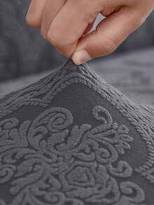 1pc European Retro Floral Jacquard Stretch Sofa Cover, Dust-Proof And Dirt-Resistant, Elastic One-Piece Full Coverage Sofa Protector, Home Decor, Machine Washable - Dark Grey - View 5