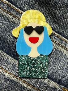 1pc Creative Acrylic Girl Brooch, Fashionable & Unique Ladies Brooch, Cartoon Elegant Women Brooch, Bag Accessory Pin, Best Birthday Gift For Friends - Fashion Acrylic Brooch - View 6