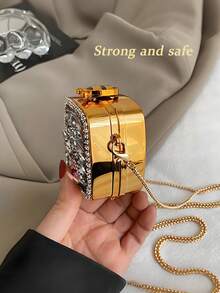 New Fashionable Niche Design Mini Bowknot Versatile Lipstick Earbud Coin Purse With Chain Shoulder Crossbody Bag For Women[US-Based Shipping]1pc Mini Acrylic Metallic Square Shape Handbag,Shiny Electroplated Fashion Clutch For Women,Women's Fashion Chain Crossbody Bag,Suitable For Valentine's Day, Mini Acrylic Electroplated Metallic Silver Shiny Square Decor Clutch Bag, Parties,Dates,Shiny,Chic, And Full Of Charm - This Mini Metallic Bow Bag Is Your New Party Essential. Multipurpose Coin Purse For Jewelry, Earphones Or Gifts,Weddings,Dates,Or As A Shoulder/Crossbody Bag,Bowknot Mini Evening Bag,Women's Chain Lip Gloss Pouch,Dates,Coin Purse,Versatile Women's Personalized Fashion Chain Lipstick Pouch,Jewelry/Earphone/Cosmetic Storage Box,Gift For Ladies, Suitable For Valentine's Day, Party, Wedding Dress Decoration, Date Use Shoulder/Crossbody Bag, Elegant Ladies ,Christmas, Christmas Gifts, Christmas Outfits, Christmas Styling, Purse,Purses,Bags,Bag,Wallet,Purses And Bags Women - 金色 - 查看 4