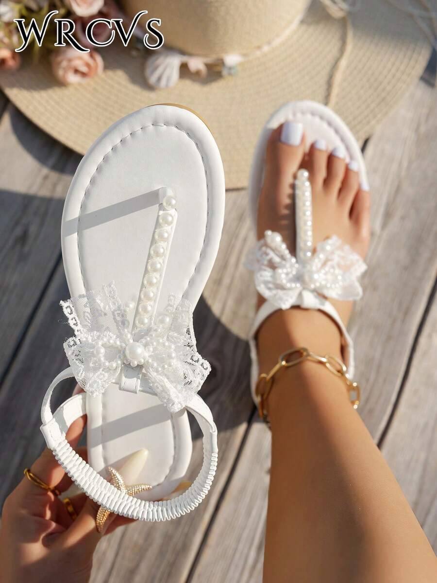 WRCVS Sandal Putih Wanita, Sandal Datar Musim Panas, Sandal Romawi Luar Ruangan dengan Hiasan Berlian Imitasi, Sepatu Bertali Jari dengan Berlian Imitasi, Sandal Pesta Seksi Ringan dengan Tali Jari, Pakaian Pantai, Sandal Jepit