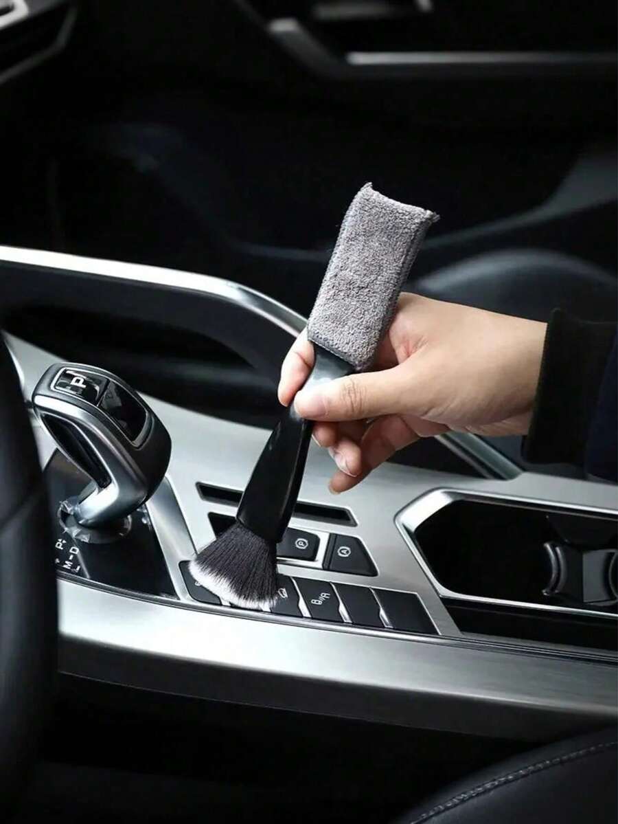 2-In-1 Easy To Use Car Cleaning Brush, Scratch-Free Bristles, Suitable For Cleaning Vents And Crevices, Essential Car Detailing Tool