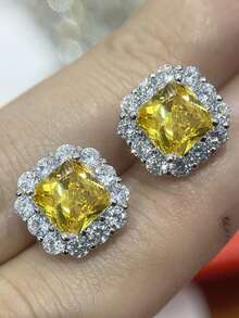 一对优雅粉色立方氧化锆耳钉，适合女性佩戴，适用于婚礼、订婚、周年纪念、派对、情人节等场合。 - 銀色 - 查看 3