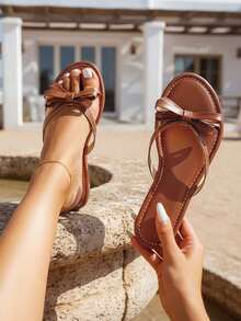 planare 女士休闲度假风格日常 PU 蝴蝶结露趾露跟圆头一脚蹬舒适夏季棕色凉鞋，女士平底凉鞋 - 棕色 - 查看 3