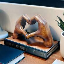 1pc Handcrafted Wooden Resin Heart-Shaped Figurine, Contemporary Inspired Art Sculpture, Home Office Bookshelf Living Room Decor, Mother's Day Tabletop Decoration, New Year, Easter Party Ornament, Holiday Gift For Various Rooms - Multicolor - View 3