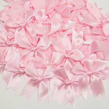 鲜艳的红色缎带蝴蝶结 - 优雅的圆形装饰，适用于礼品包装、手工制作、生日和婚礼装饰，采用涤纶材质，是节日礼物和礼品包装的理想之选。 - 彩色 - 查看 3