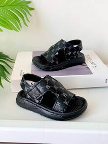 Sandalias deportivas con estampado de oso negro para niños y niñas de 2 a 8 años, sandalias deportivas blancas para verano y exterior con suela antideslizante y resistente, sandalias de playa suaves y cómodas de color caqui con suela ligera, sandalias para niños pequeños con cierre de conveniente, sandalias casuales y de moda con lindo estampado asimétrico de oso - Negro - Ver 8