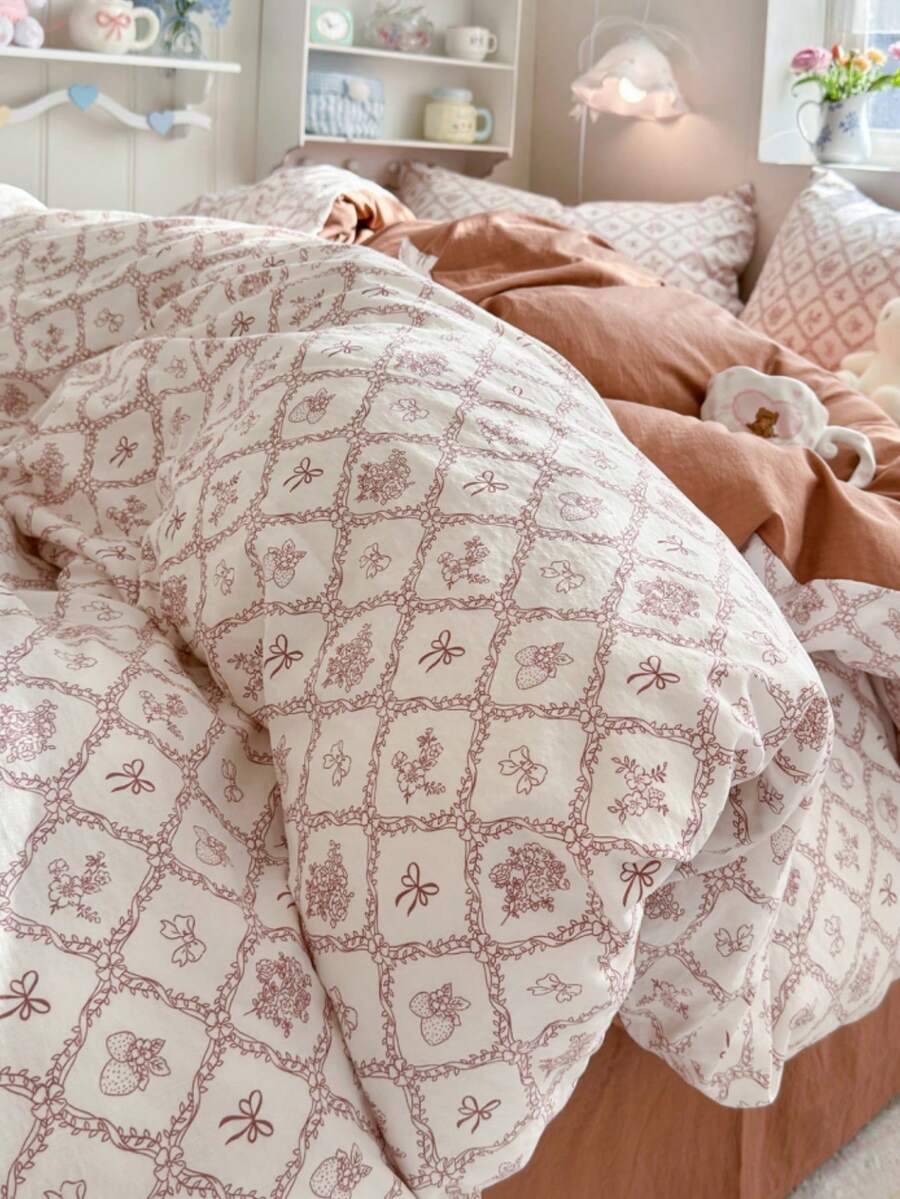 1 Set Burgundy Plaid & Floral Lace Bedding Set, Strawberry Bow & Line Print, Includes 1 Duvet Cover + 1 Flat Sheet + 2 Pillowcases, Caramel Brown Solid Color Soft Polyester Fiber Bedding Set, 4-Piece, Duvet Cover & Pillowcases Without Filler - Camel - View 1