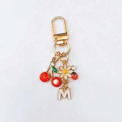 1 pieza Llavero con colgante de letra del alfabeto A-Z, flor de cerezo, mariquita, diseño creativo de moda, regalo de cumpleaños, regalo del Día de la Madre, accesorio de bolso de verano, accesorio de moda para mujer, diseño floral vibrante, llavero de metal, regalo elegante, llavero único