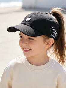 1 chiếc mũ lưỡi trai trẻ em 3-8 tuổi thêu hình trái tim, phù hợp để buộc tóc đuôi ngựa, mũ chống nắng dễ thương, kiểu dáng thường ngày cho mùa xuân/hè. - Yêu - Xem 24