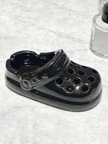 鞋形陶瓷烟灰缸,独特的烟灰缸礼品,适合烟民、家庭、办公室、酒店桌面摆放,也可用作办公桌配件、圣诞装饰、婚礼装饰、家居装饰或房间装饰。 - 彩色 - 查看 28