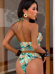 Summer Green Plants Cashew Flower Bikini Two Pieces Set, Slim Fit, Elastic Fabric, Metal Ring Hollow Out, Sexy Vacation Beach Swimwear - Green - View 2